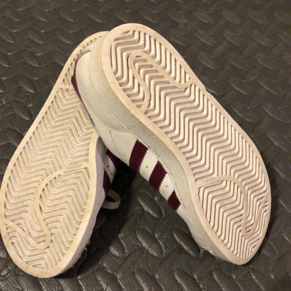 GIRLS ADIDAS SNEAKERS - Picture 3 of 6